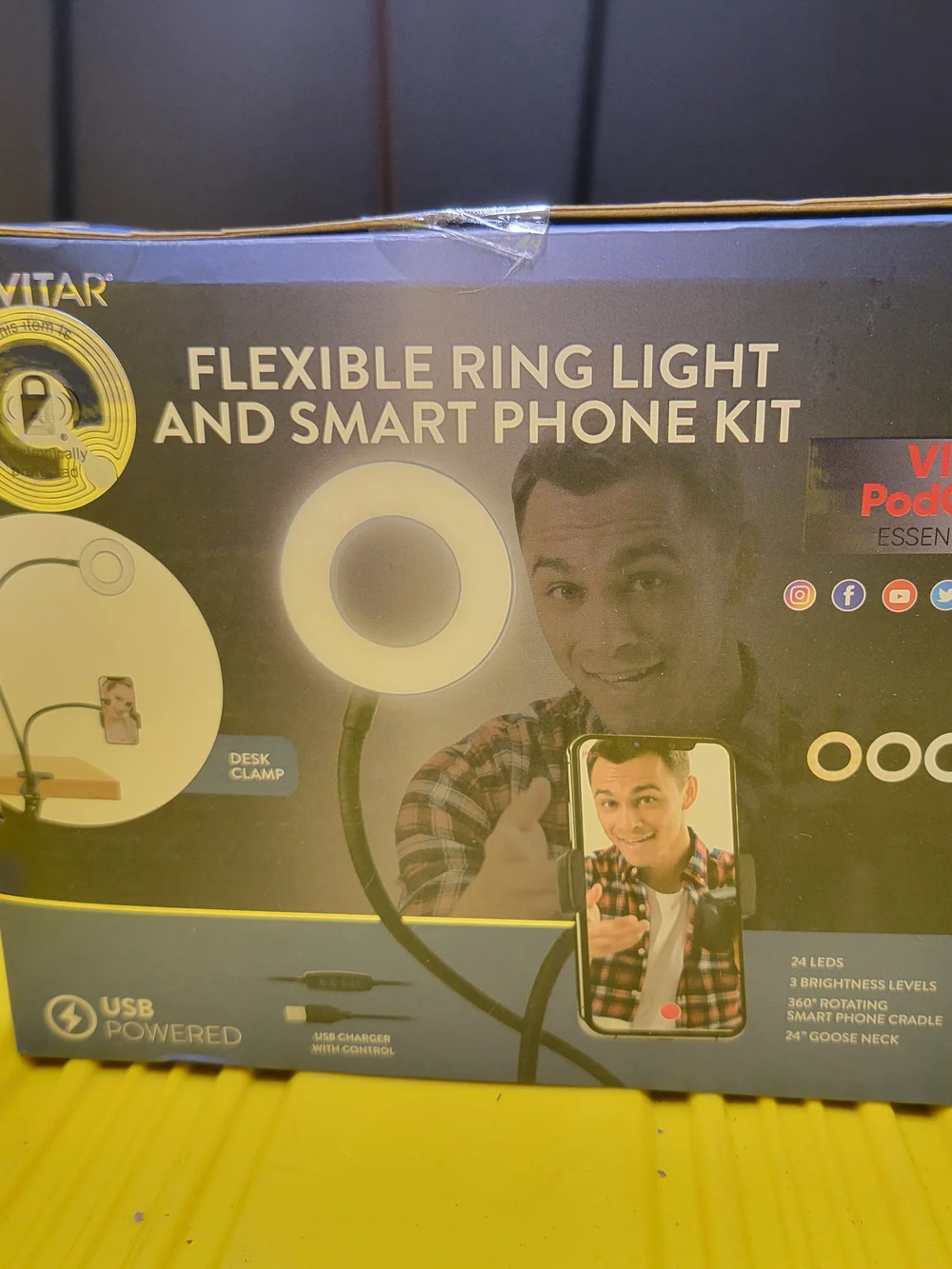 Vivitar Flexible Ring Light and Smartphone Kit - Black